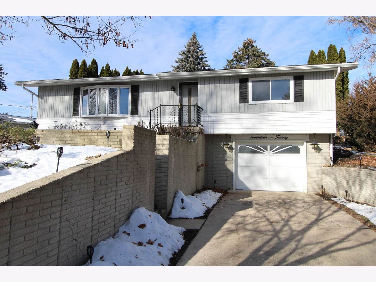  Sold Savanna Illinois, 1720 Lawn