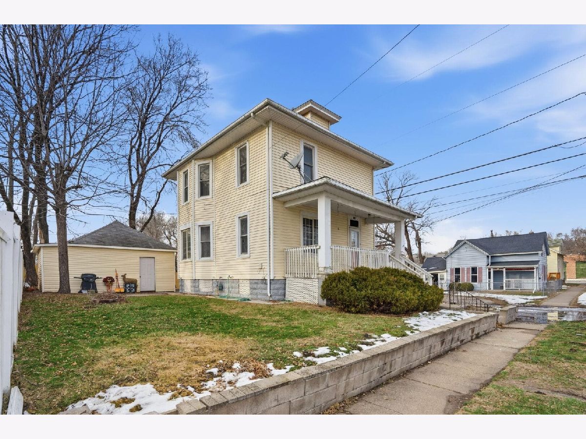 Homes For Sale Green S Davenport Iowa, 314 Washington Street