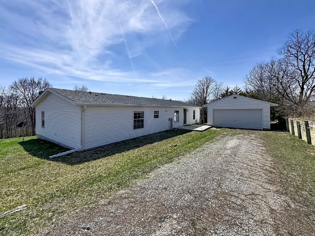  For Sale Aledo Illinois, 1739 120th Avenue