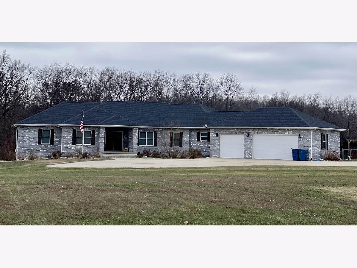  For Sale Woodlawn Illinois, 5942 Houston Road