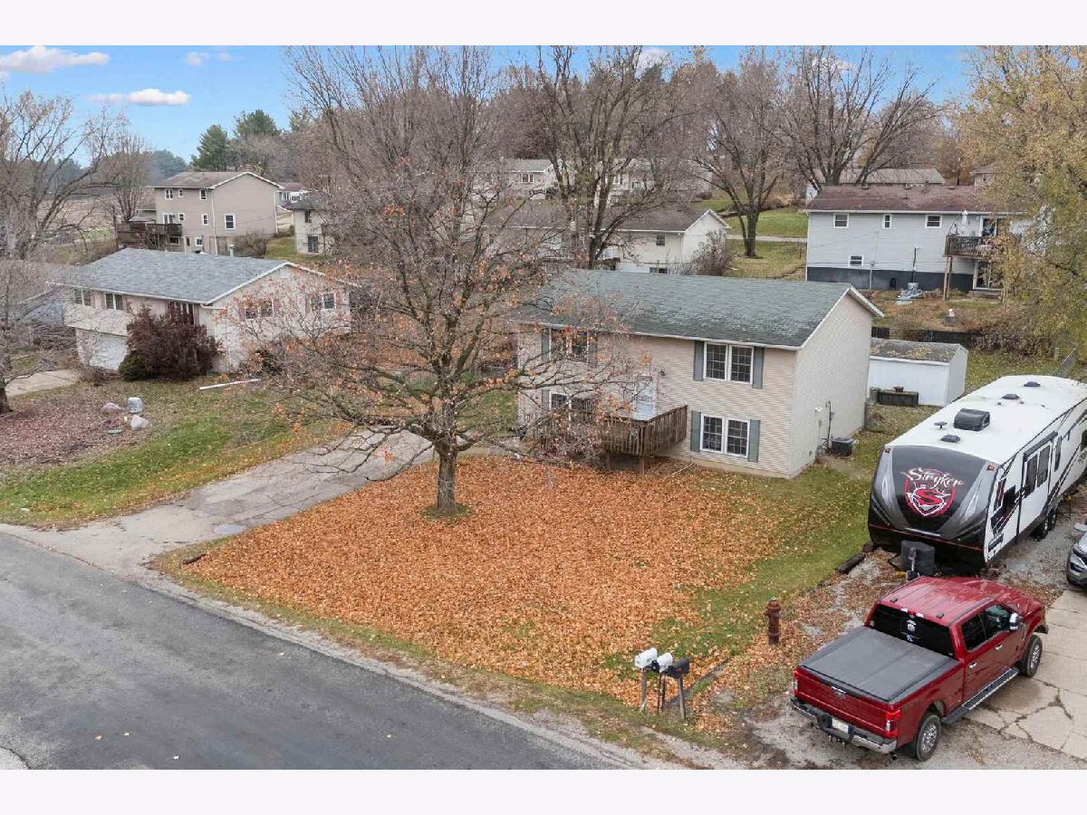  For Sale Orion Illinois, 68 Sunny Hill Dr Drive