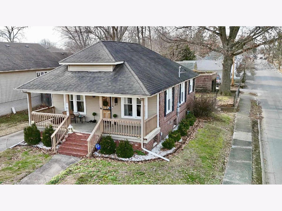  Sold Harrisburg Illinois, 1001 Jackson