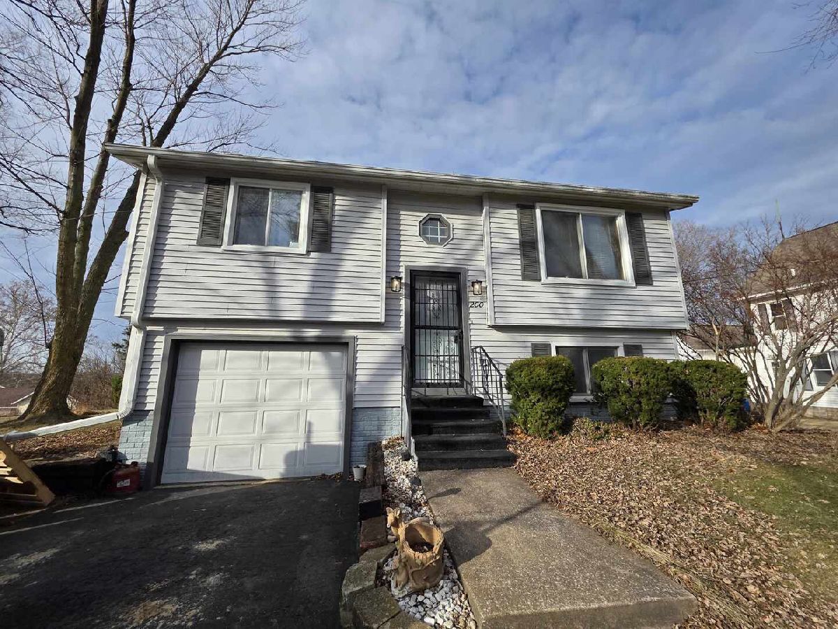  Sold Albany Illinois, 200 Church St