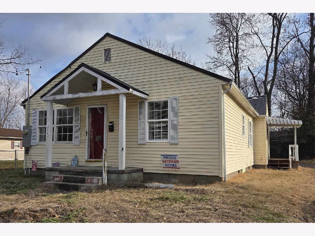  For Sale Harrisburg Illinois, 710 Main Street