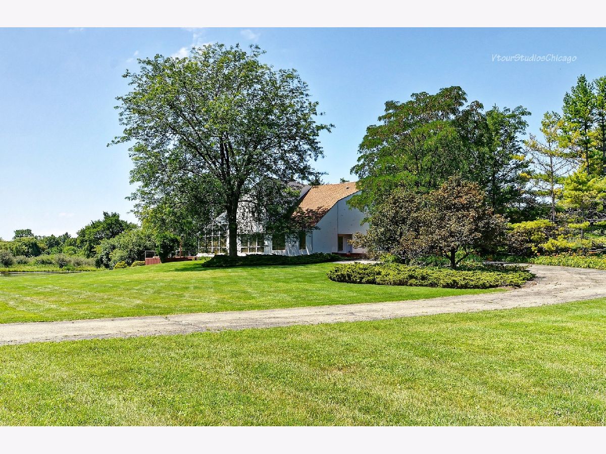 Homes Sold Country Squire Estates Lake Barrington Illinois, 25833 Apache