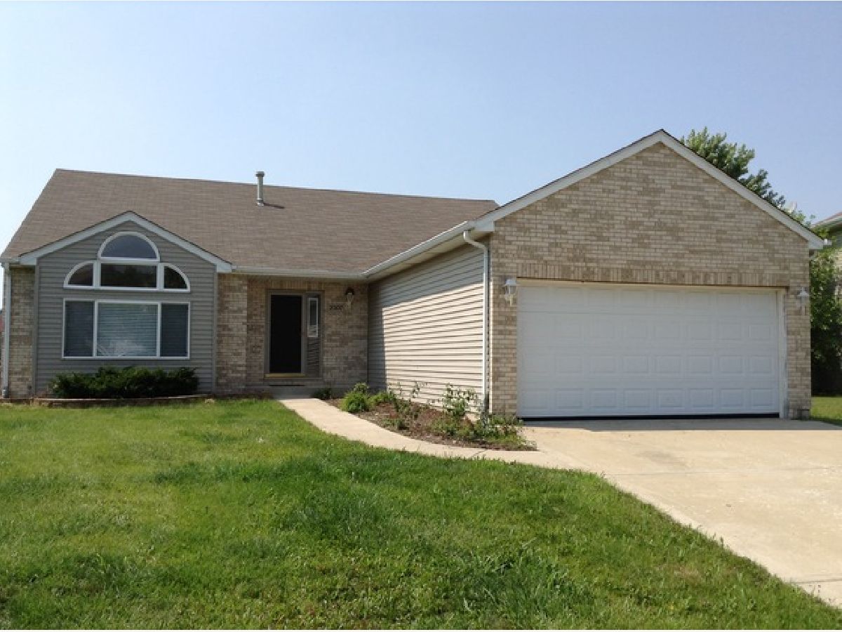 Homes Rented Aspen Meadows Plainfield Illinois, 2307 White Eagle