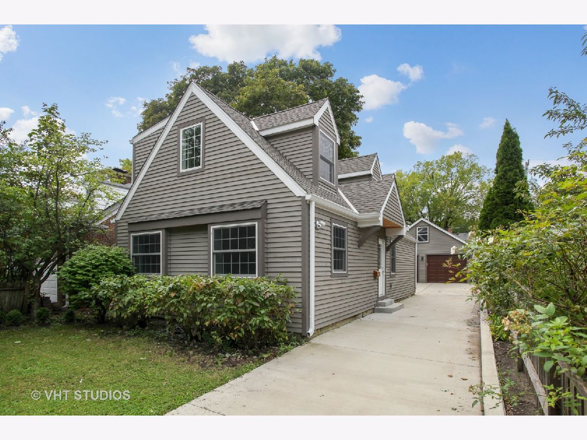 Homes & Condos & Townhomes Rented Ravinia Highland Park Illinois, 578 Broadview