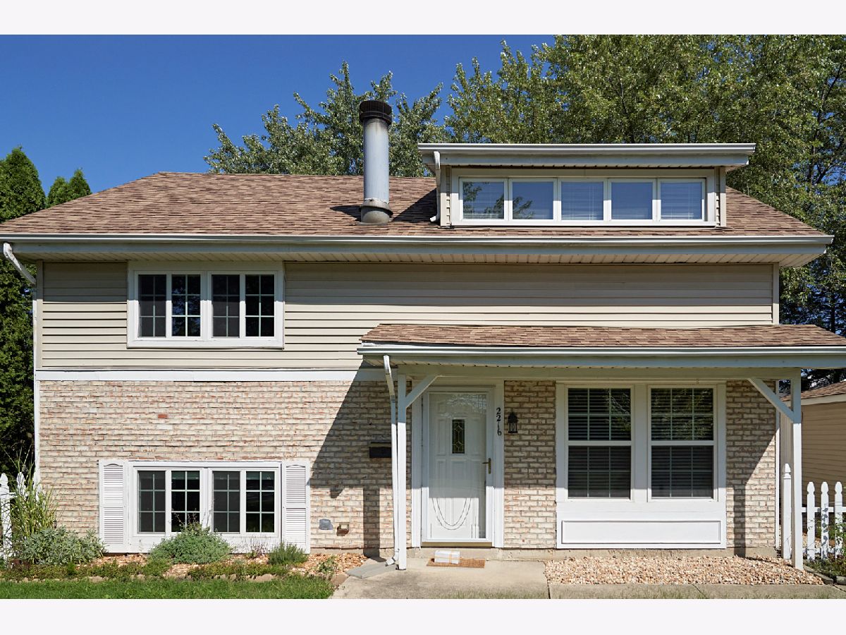 Homes Sold Hanover Terrace Hanover Park Illinois, 2216 Sycamore