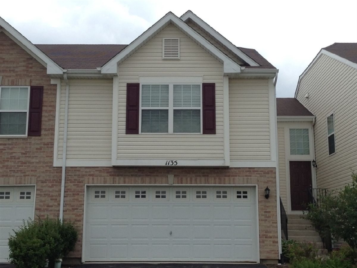 Townhomes & Condos & Homes Rented Torino At Tuscany Woods Hampshire Illinois, 1135 Marcello