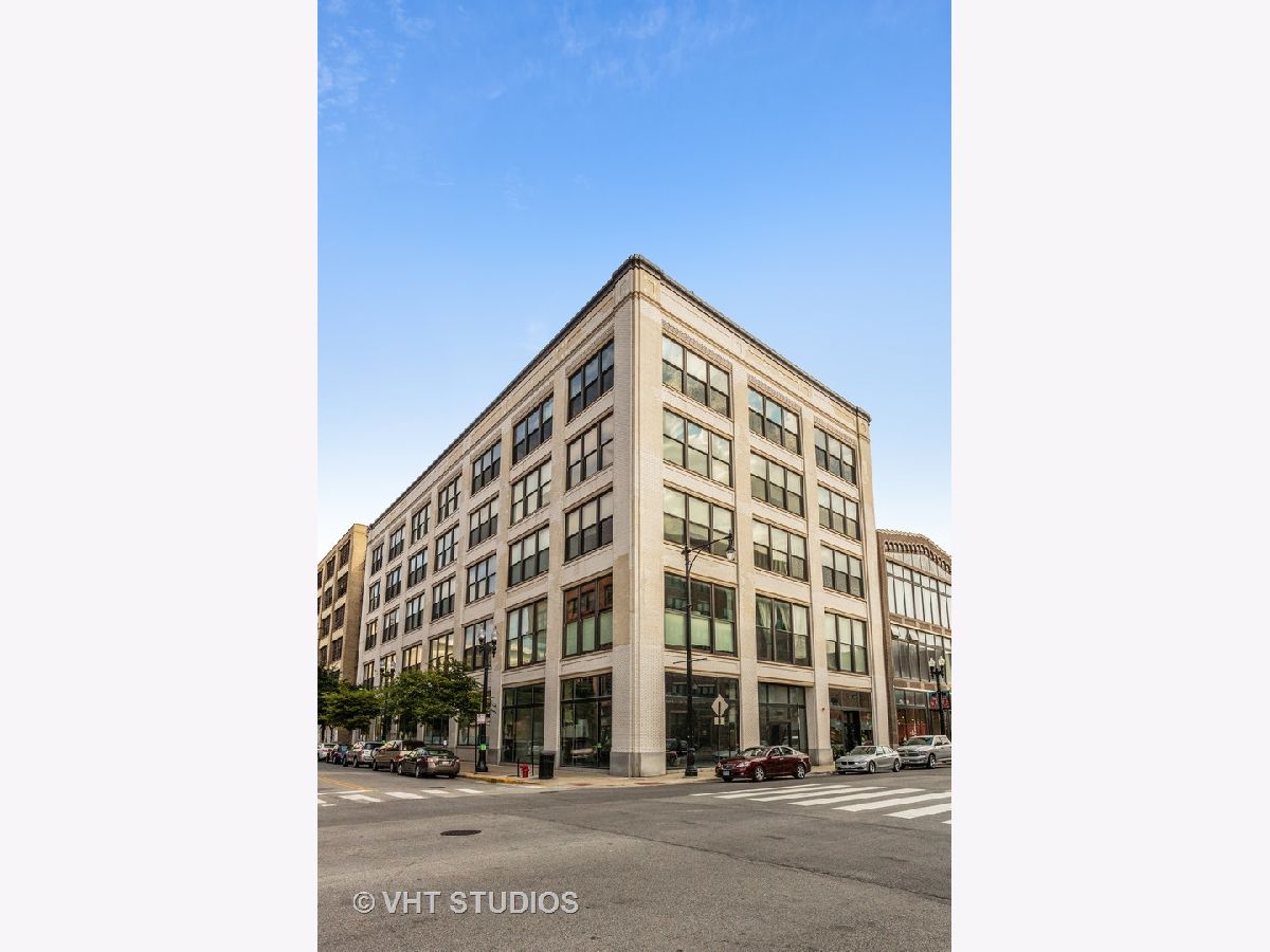 Condos & Townhomes Rented Motor Row Lofts Chicago Illinois, 2303 Michigan