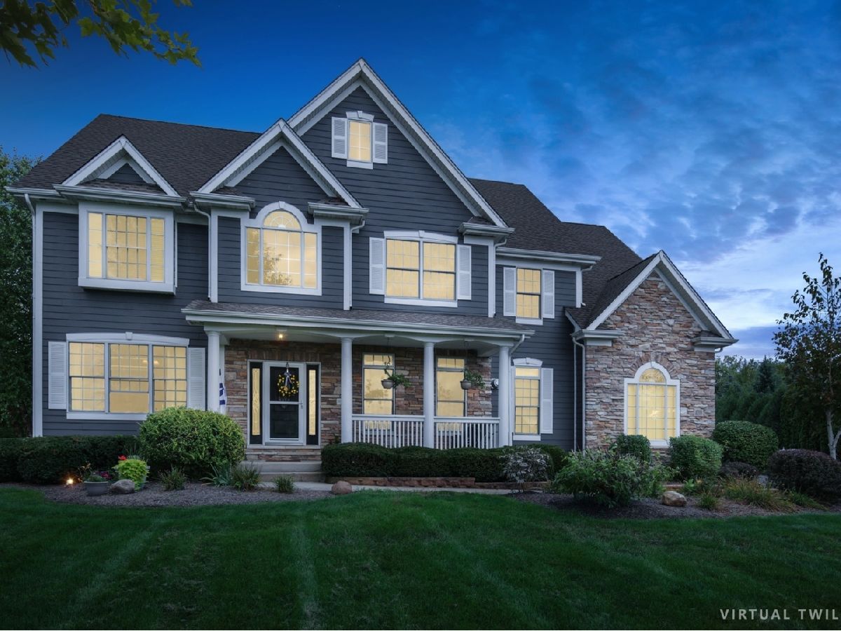 Homes Sold Windy Knoll Estates Mchenry Illinois, 1708 Ballina