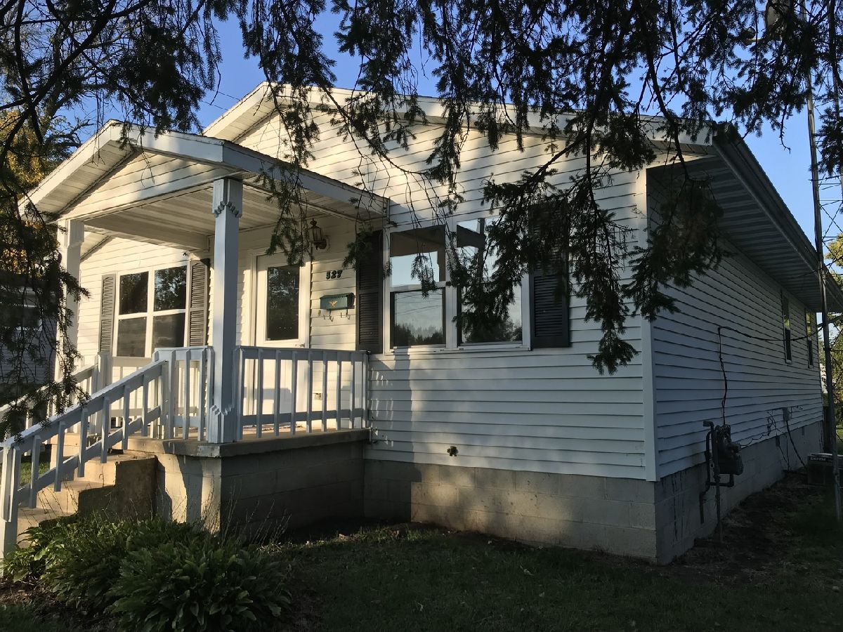  Rented Watseka Illinois, 527 5th