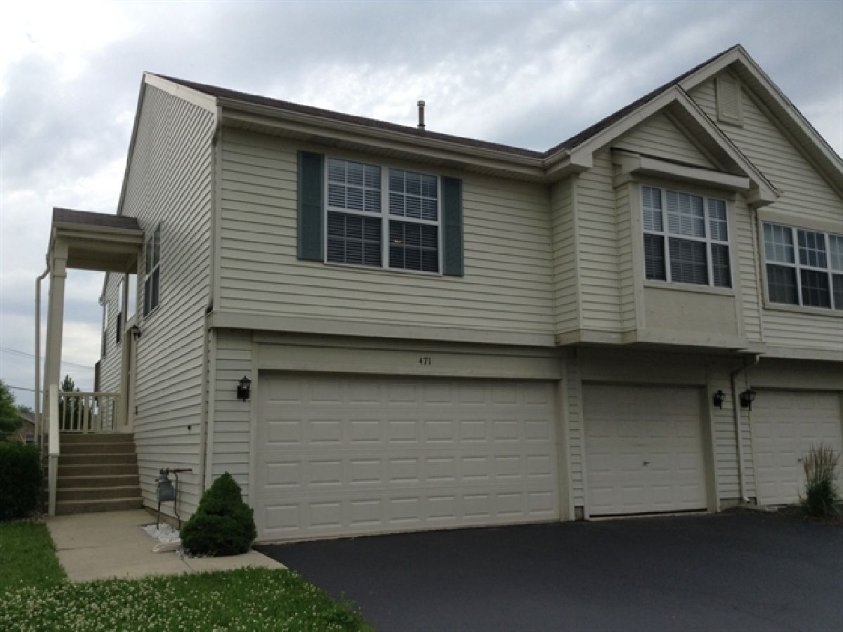Homes & Townhomes Rented Victoria Meadows Oswego Illinois, 471 Gloria