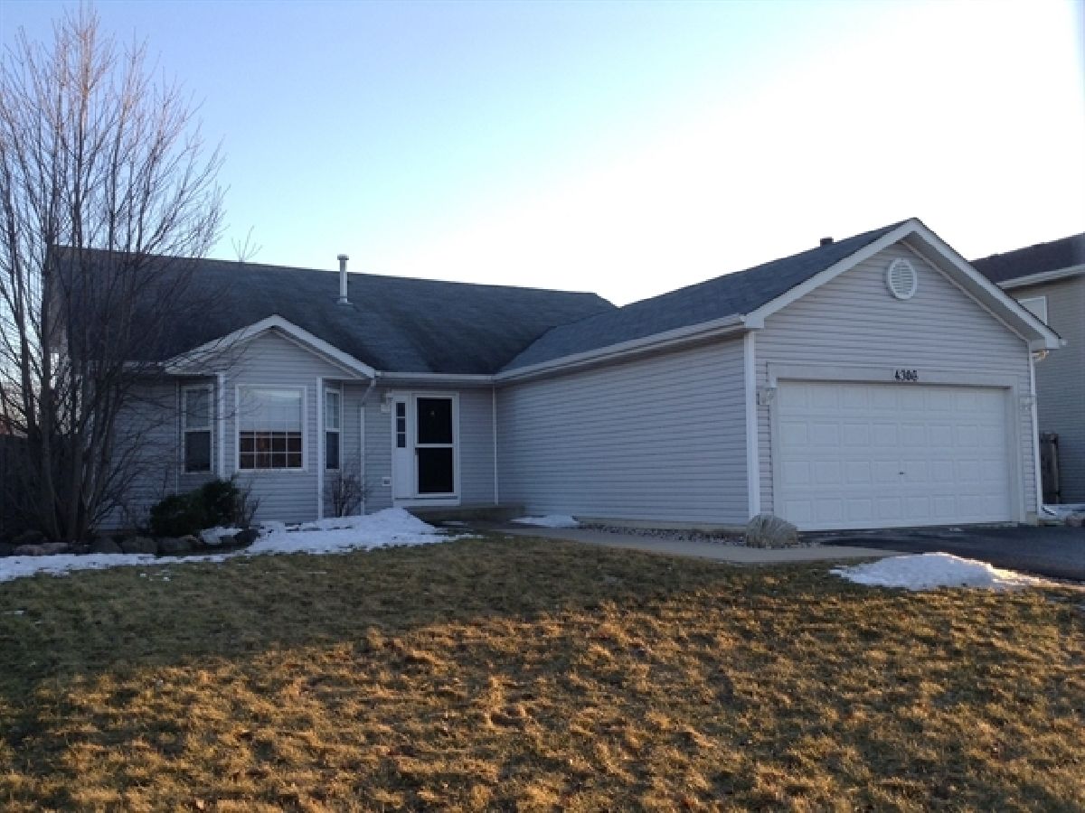 Homes Rented Sunset Ridge South Plainfield Illinois, 4306 Mallard