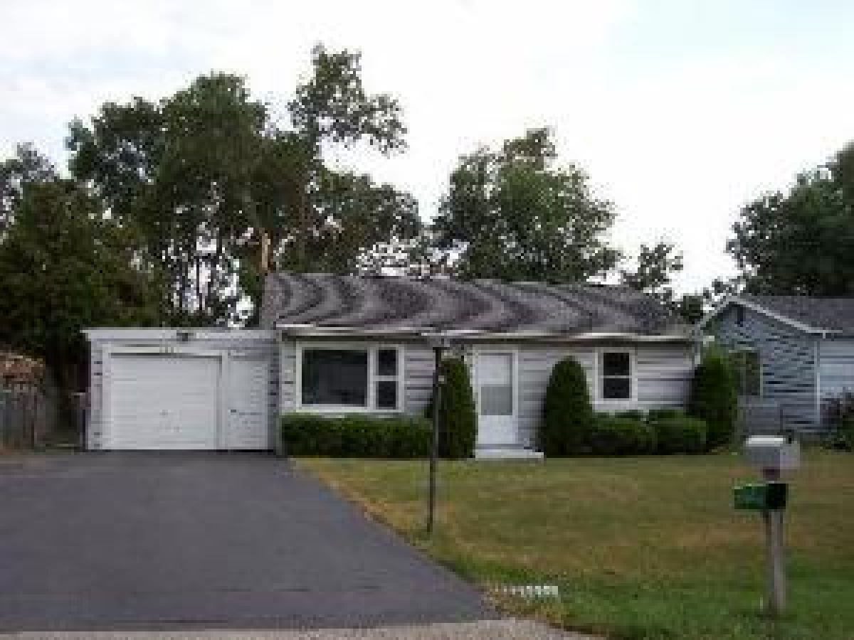 Homes Rented Oakwood Knolls Antioch Illinois, 287 Bridgewood