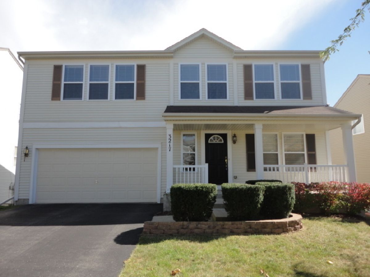 Homes & Condos & Townhomes Rented Fairfield Way Montgomery Illinois, 3217 Kenilworth
