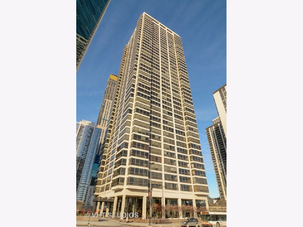Condominiums Sold The Buckingham Chicago Illinois, 360 Randolph