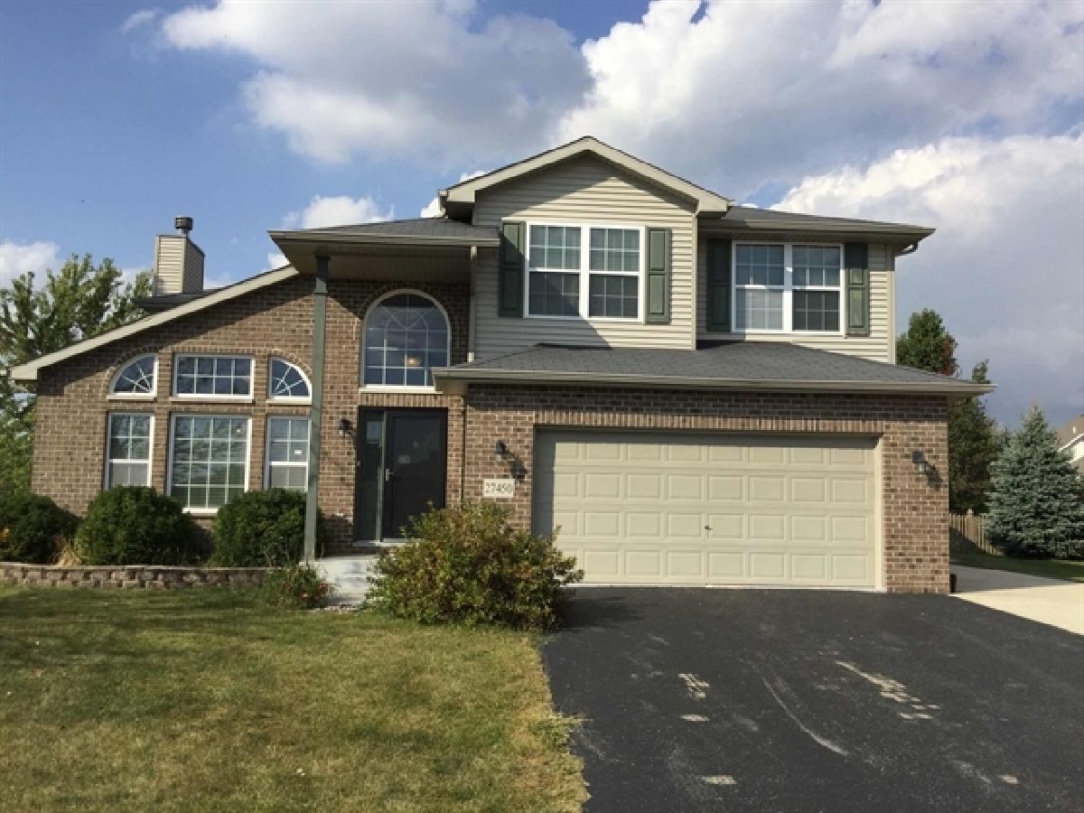 Homes Rented Hunters West Channahon Illinois, 27450 Fawn Lake