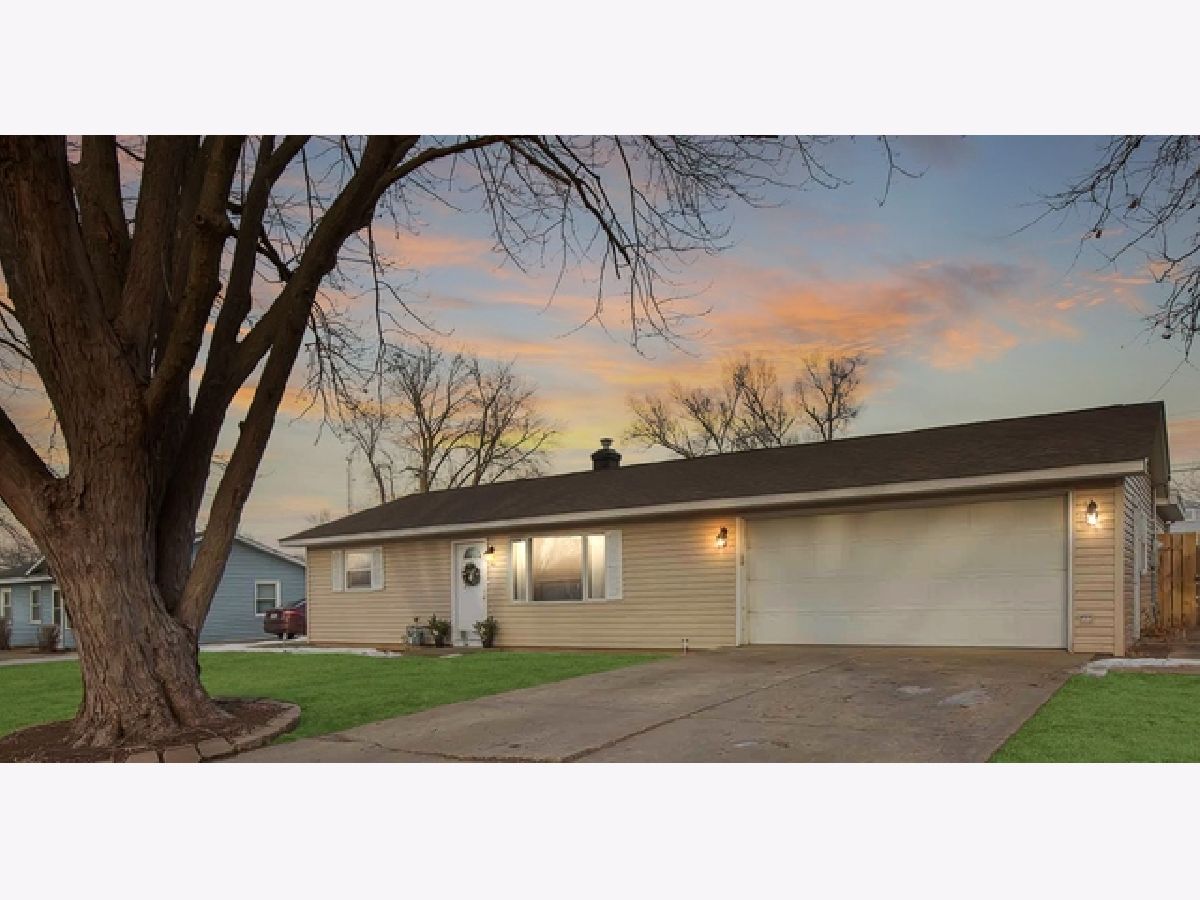Homes Sold Tomahawk Terrace Ottawa Illinois, 1508 Cherokee