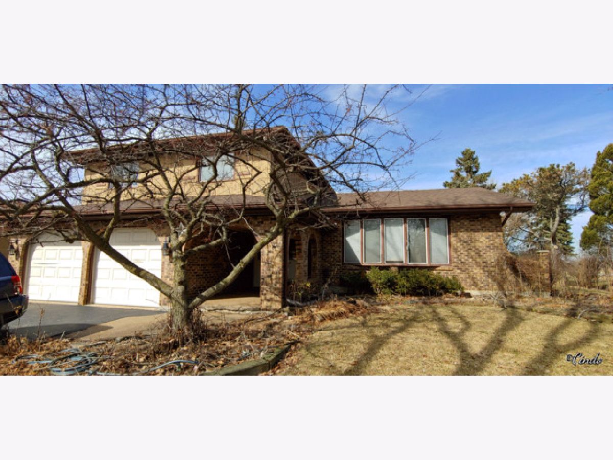 Homes Sold Branigars Lake Woods Bloomingdale Illinois, 333 Meadowlark