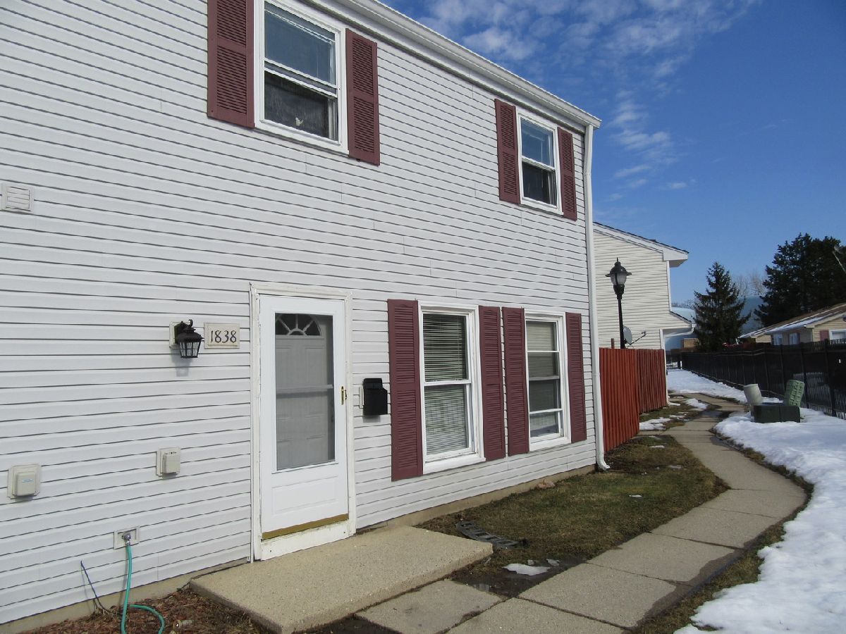  Rented Hoffman Estates Illinois, 1838 Stockton