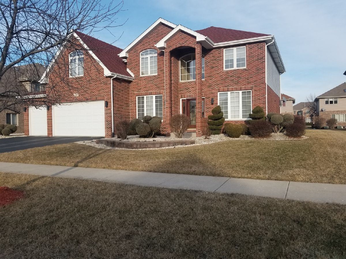 Homes Sold Newbury Estates Matteson Illinois, 905 Donnington