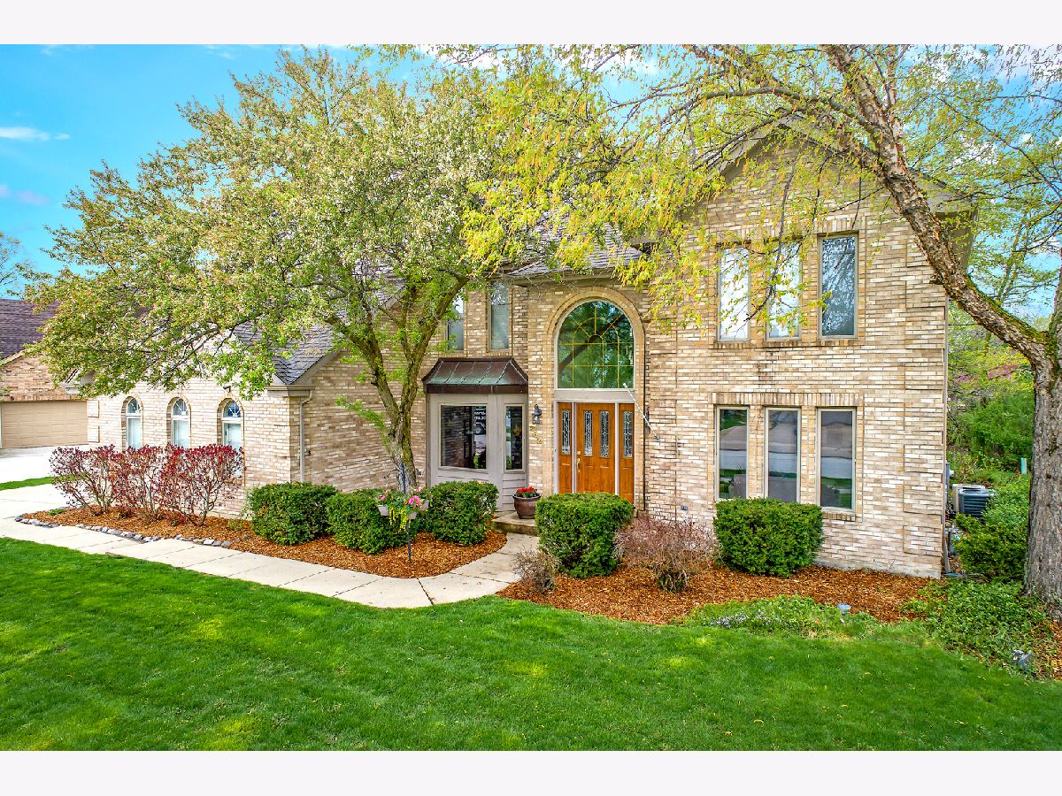 Homes Sold West Pointe Estates Bloomingdale Illinois, 262 Hillandale