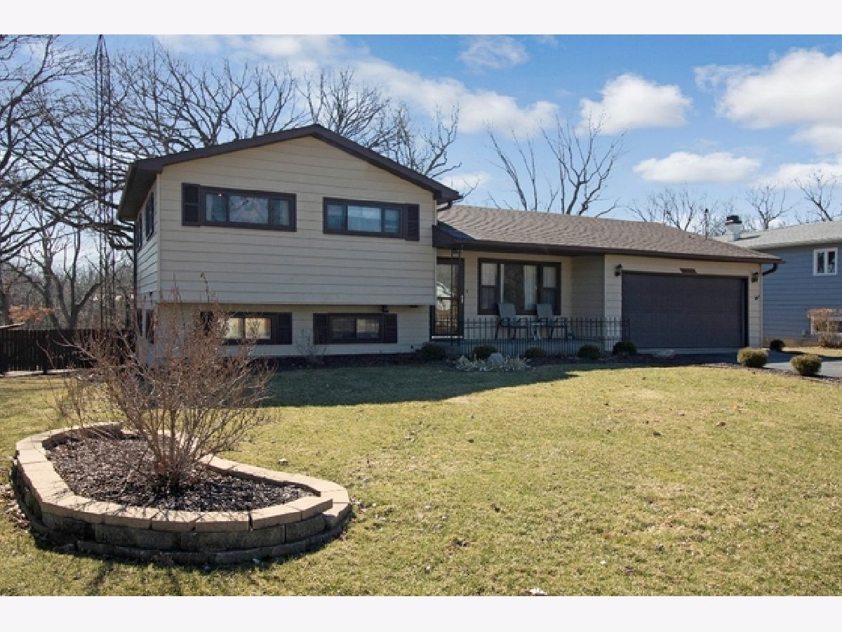 Homes Sold Oakview Channahon Illinois, 25659 Parkside