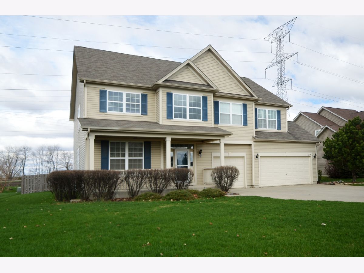 Homes Sold Hidden Creek Shorewood Illinois, 819 Willow