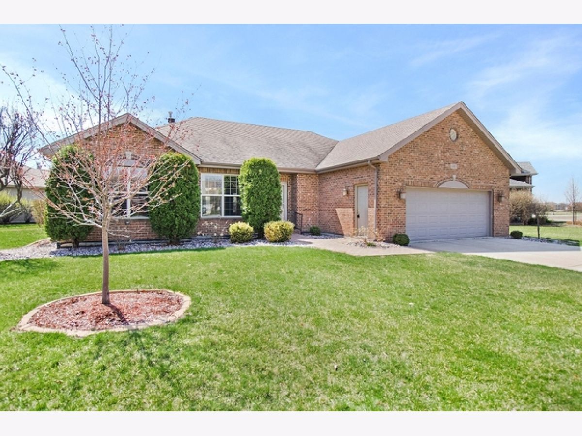 Homes Sold Rollingwood Shorewood Illinois, 605 Bethany