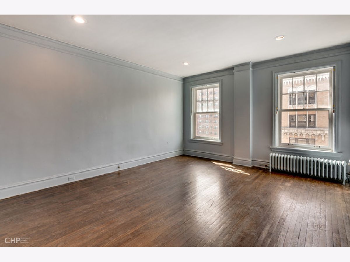 Condos & Townhomes Sold Jackson Shore Chicago Illinois, 5490 South Shore
