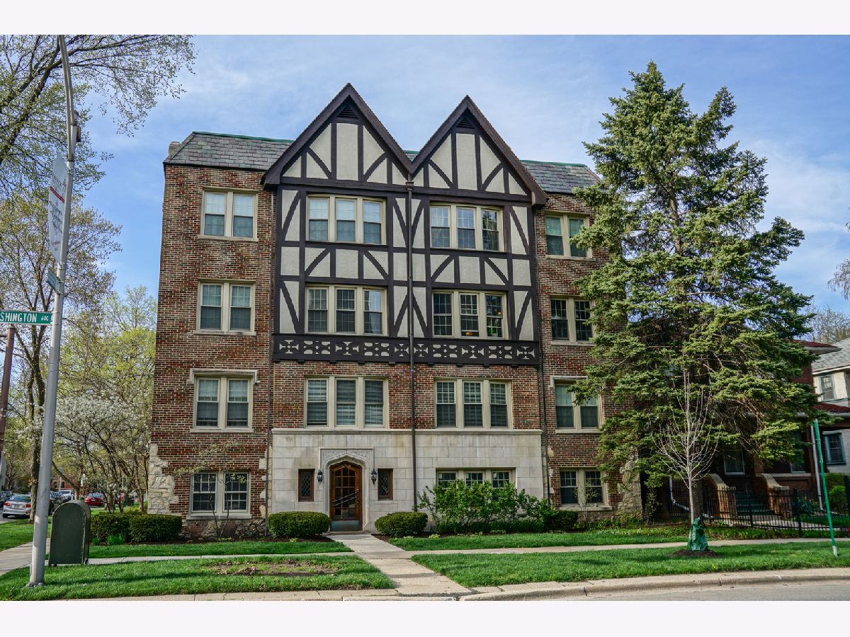 Condominiums Rented Twin Gables Oak Park Illinois, 530 Washington