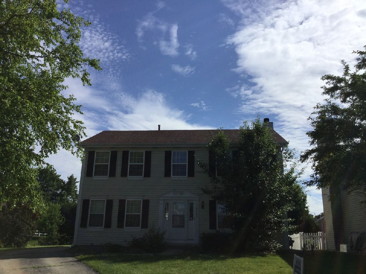 Homes Rented Riverside Plainfield Illinois, 2325 Caton Corner