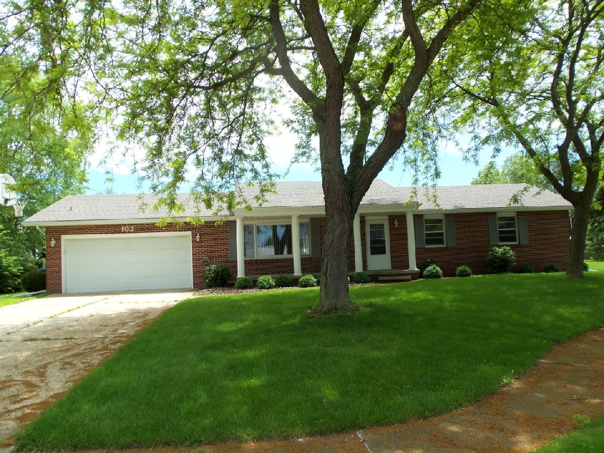 Homes & Condos & Townhomes Sold Ceal Morris Illinois, 102 Raven