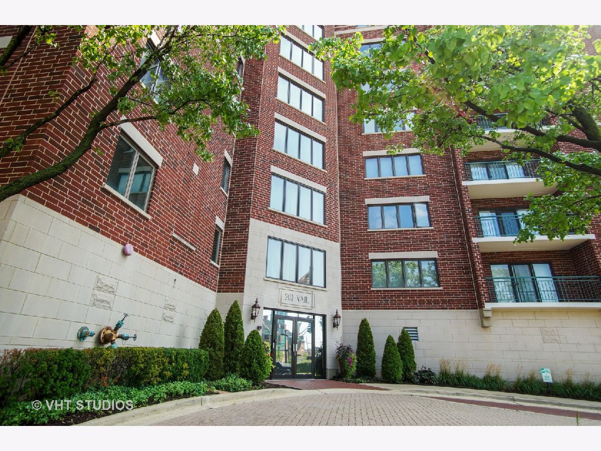 Condominiums Sold Towne Place Arlington Heights Illinois, 201 Vail