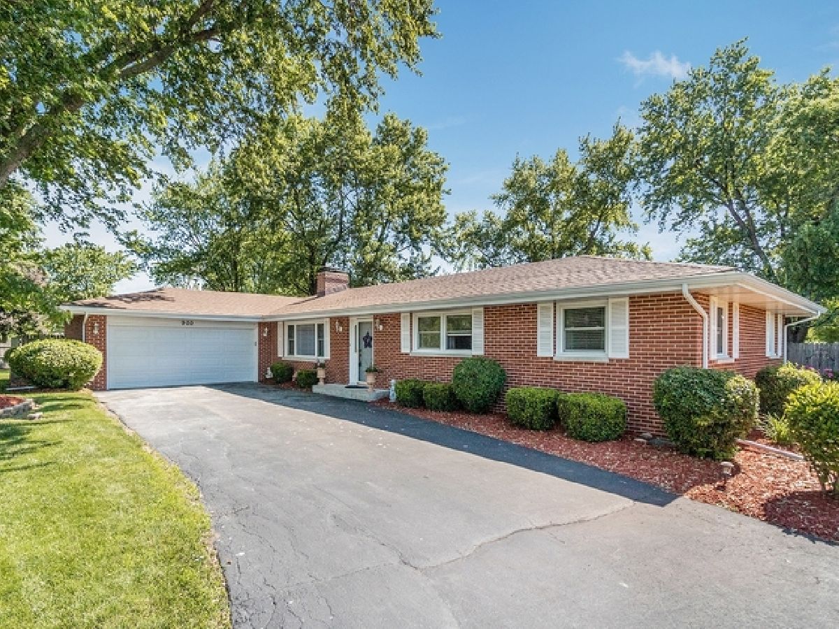 Homes Sold Robin Hill Shorewood Illinois, 900 Cobblestone