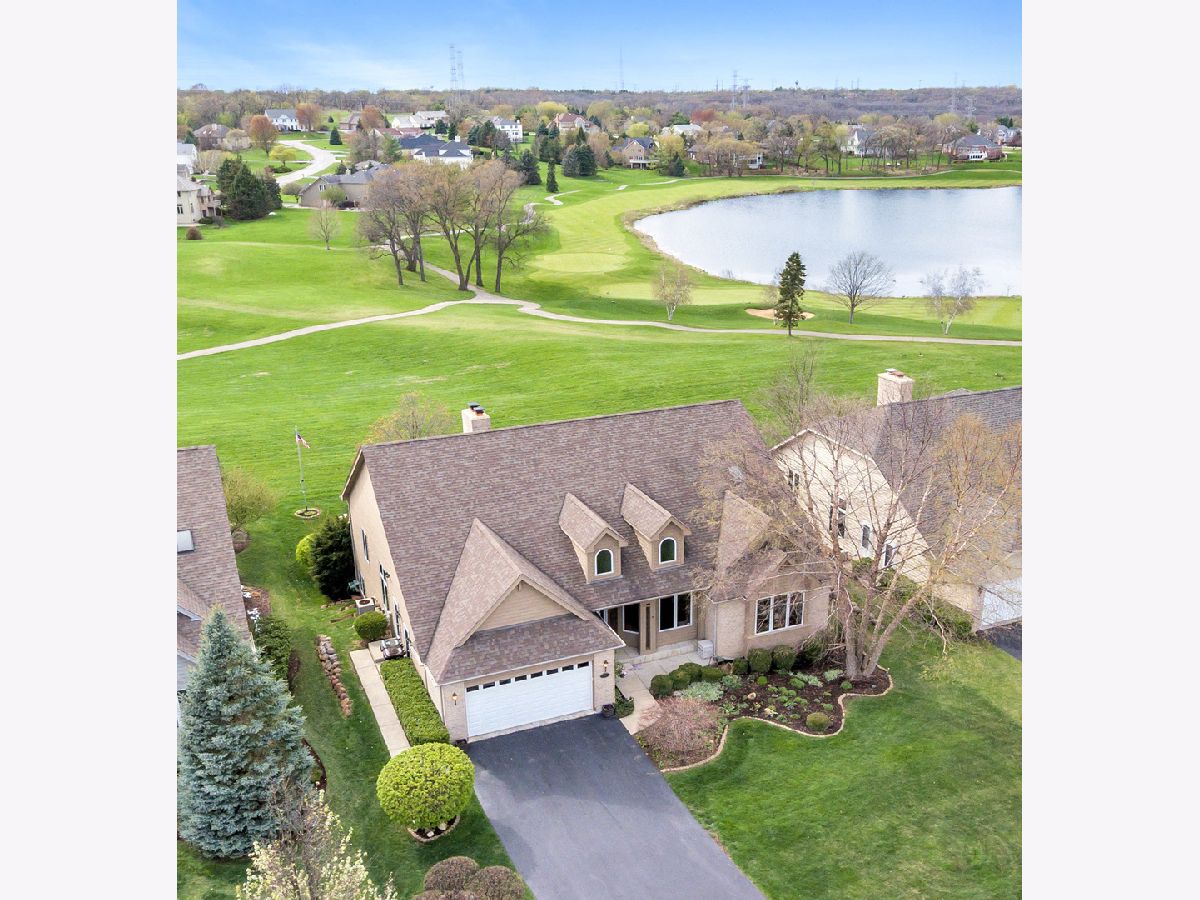 Homes Sold Chalet Hills Estates Oakwood Hills Illinois, 63 Brittany