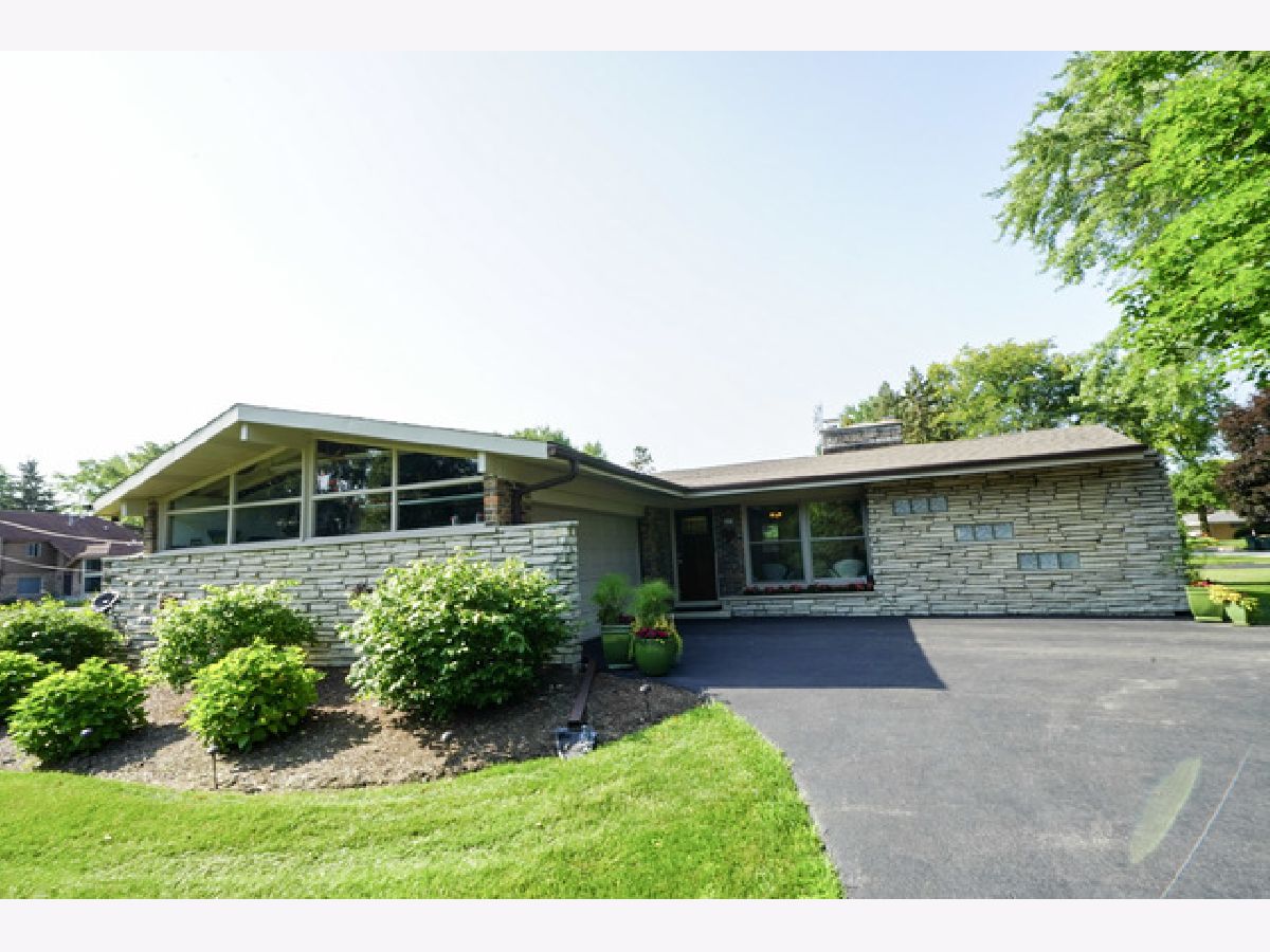 Homes Sold Pleasantdale Estates Lemont Illinois, 20W201 Meadow