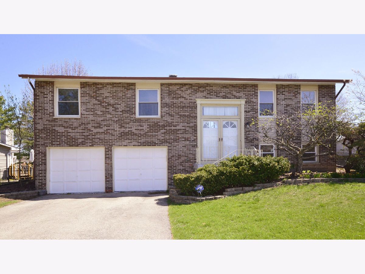 Homes Rented Poplar Hills Hoffman Estates Illinois, 3649 Alder