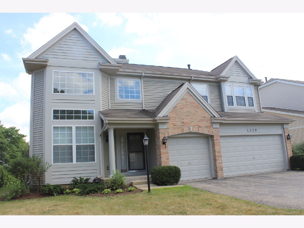 Homes Rented Concord Oaks Gurnee Illinois, 1219 Hadley