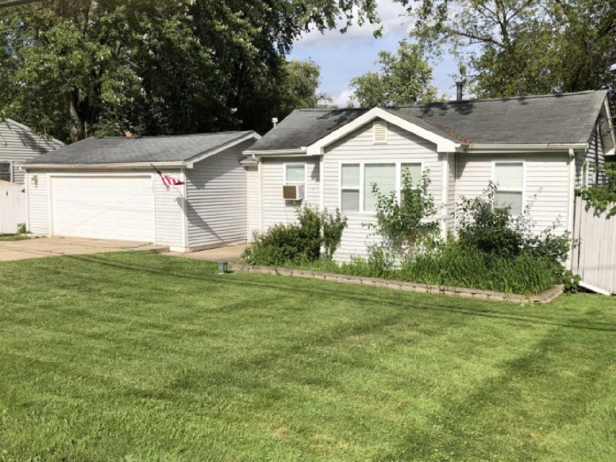 Homes Rented Sampson Sex Lakemoor Illinois, 128 Sheridan
