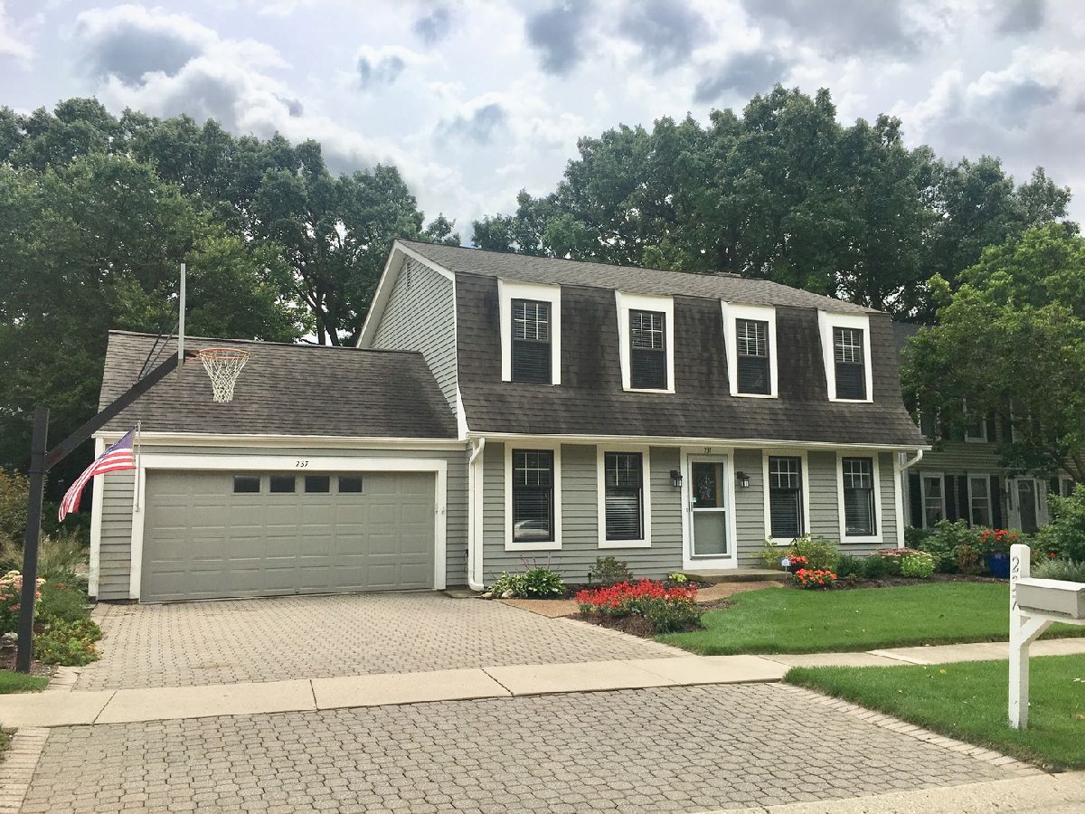 Homes & Condos & Townhomes Rented Hunters Woods St Charles Illinois, 237 Chasse