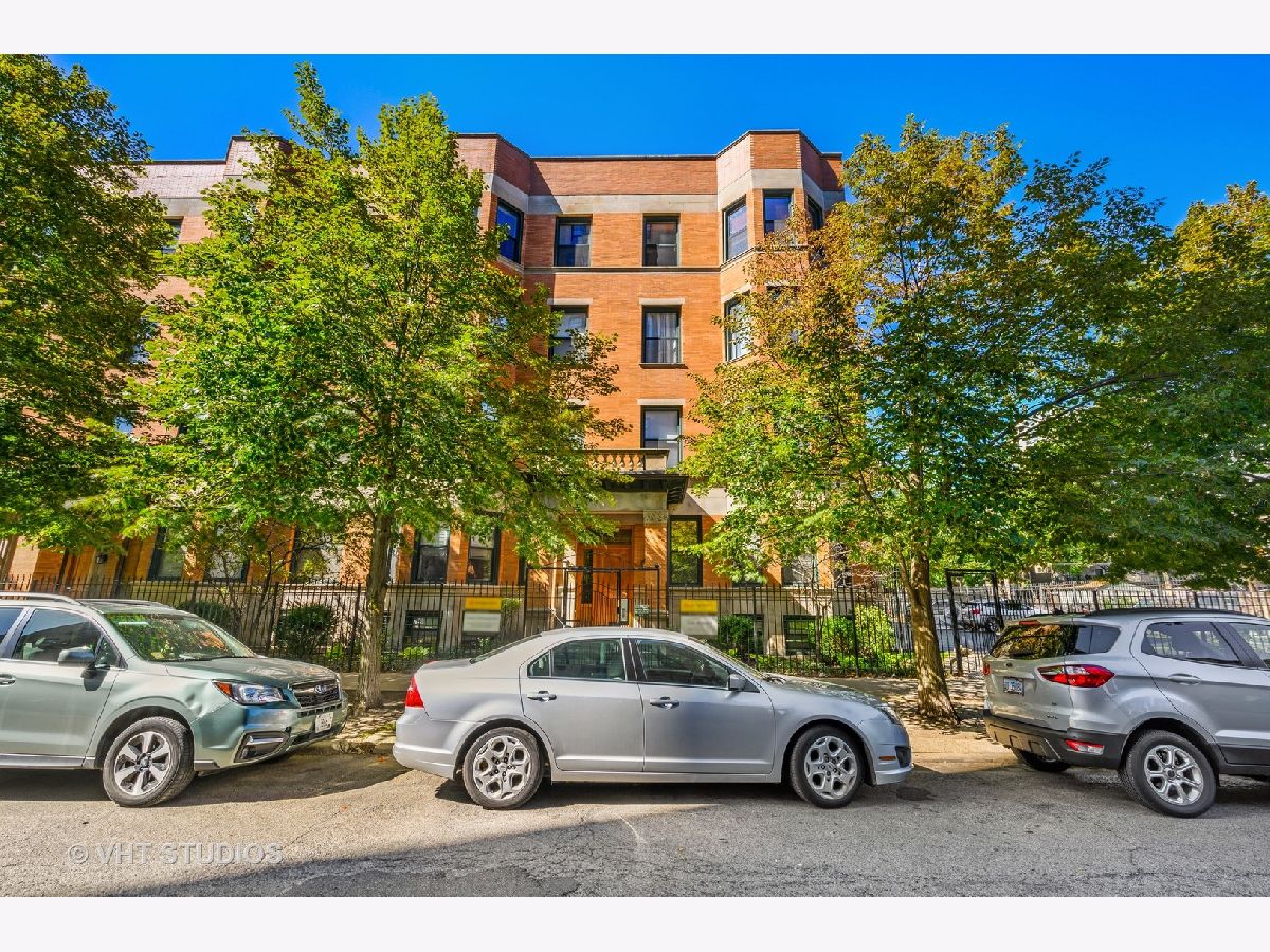Condominiums Sold Kenmore Condominiums Chicago Illinois, 4806 Kenmore