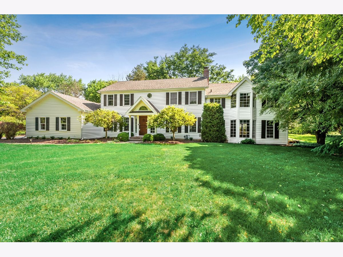 Homes Sold Flint Lake Estates Lake Barrington Illinois, 107 East