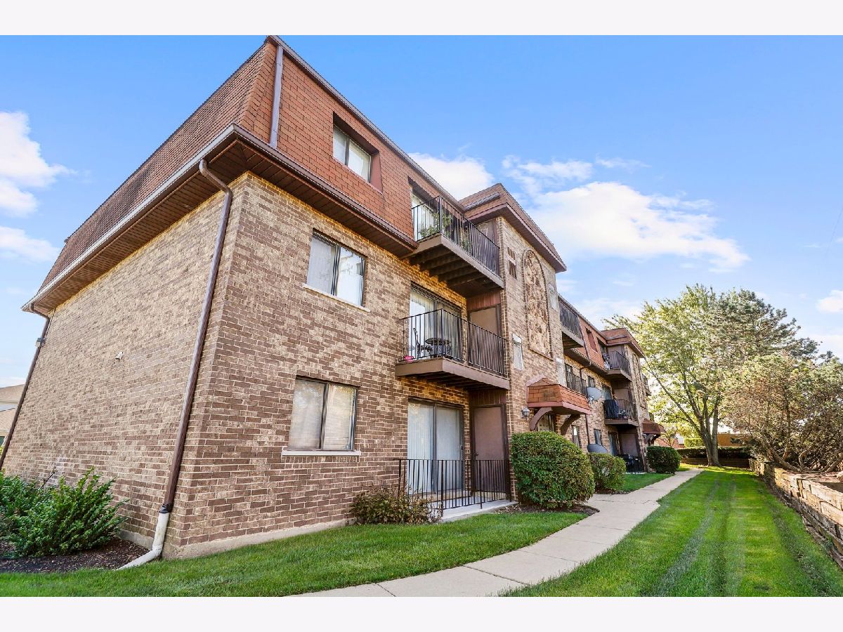 Condominiums Sold Brandon Grove Palatine Illinois, 197 Brandon