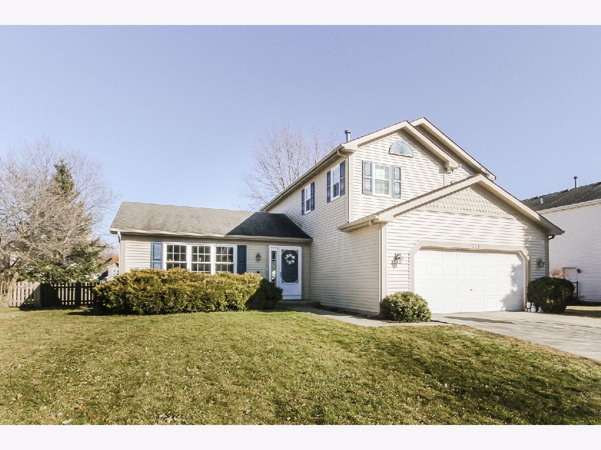 Homes Sold Carrington Algonquin Illinois, 721 Glacier