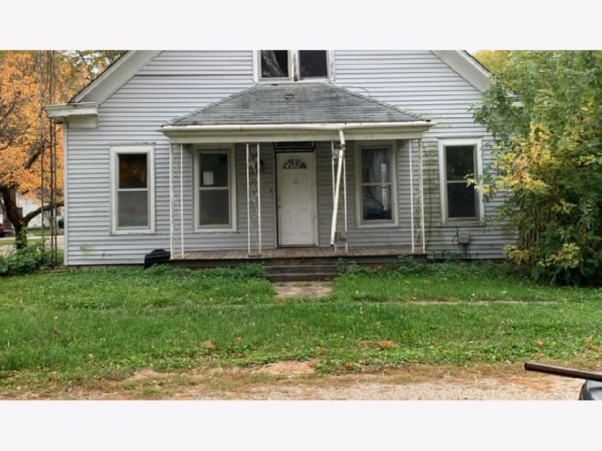  Sold Out Of Market Area Illinois, 400 South