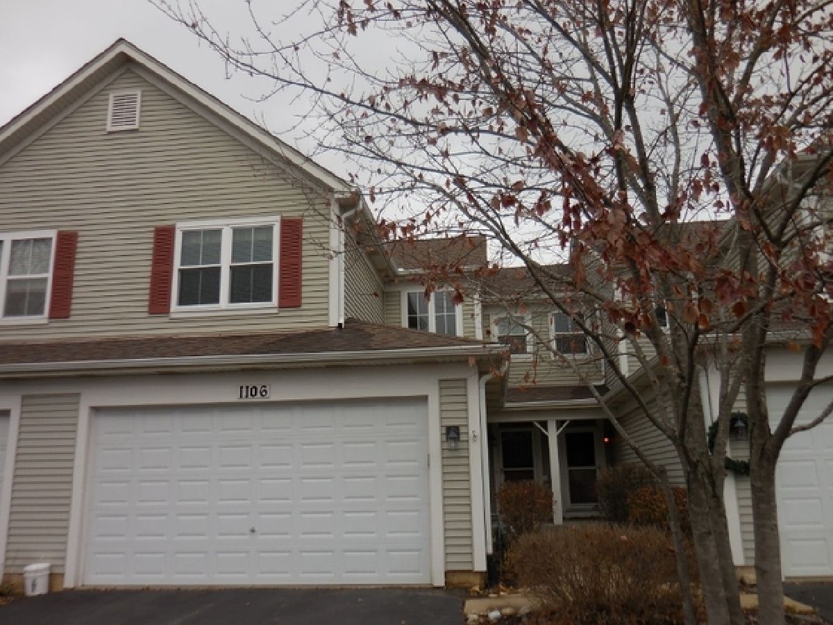 Townhomes Rented Eagles Ridge Bartlett Illinois, 1106 Horizon