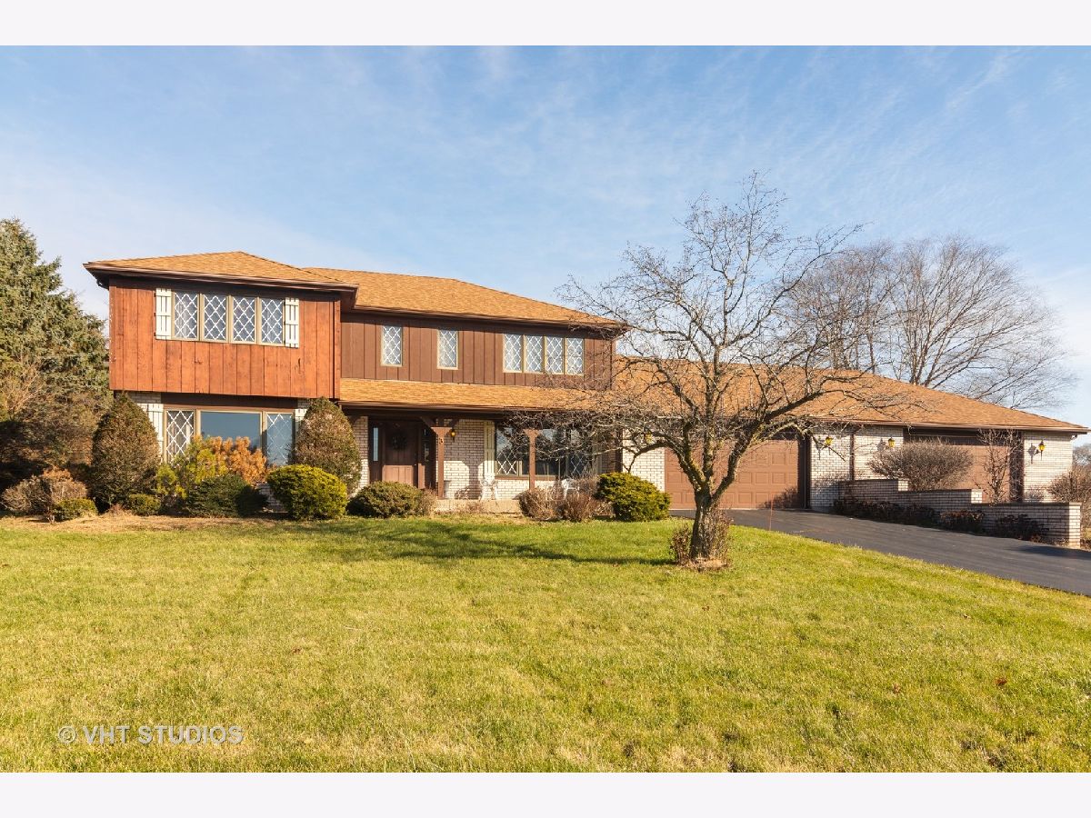 Homes Sold Rambling Hills East Hawthorn Woods Illinois, 3 Greenbriar