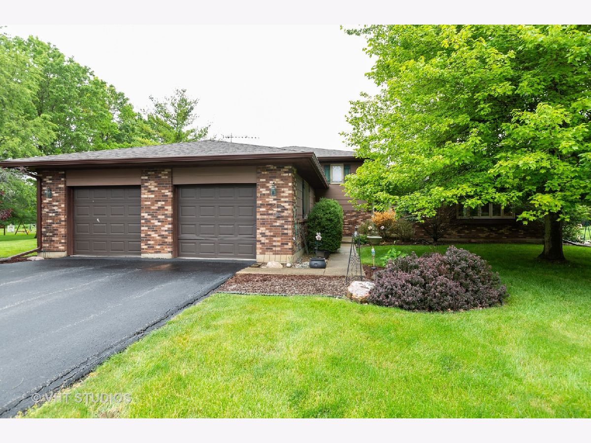 Homes Sold Valley View Estates Cary Illinois, 7614 Meadow